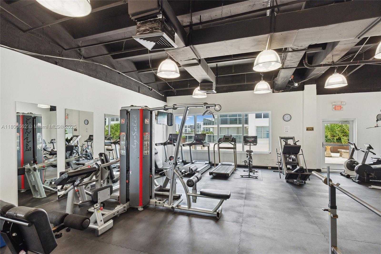 Small Image of 2751 #208N, Hollywood Number 50
