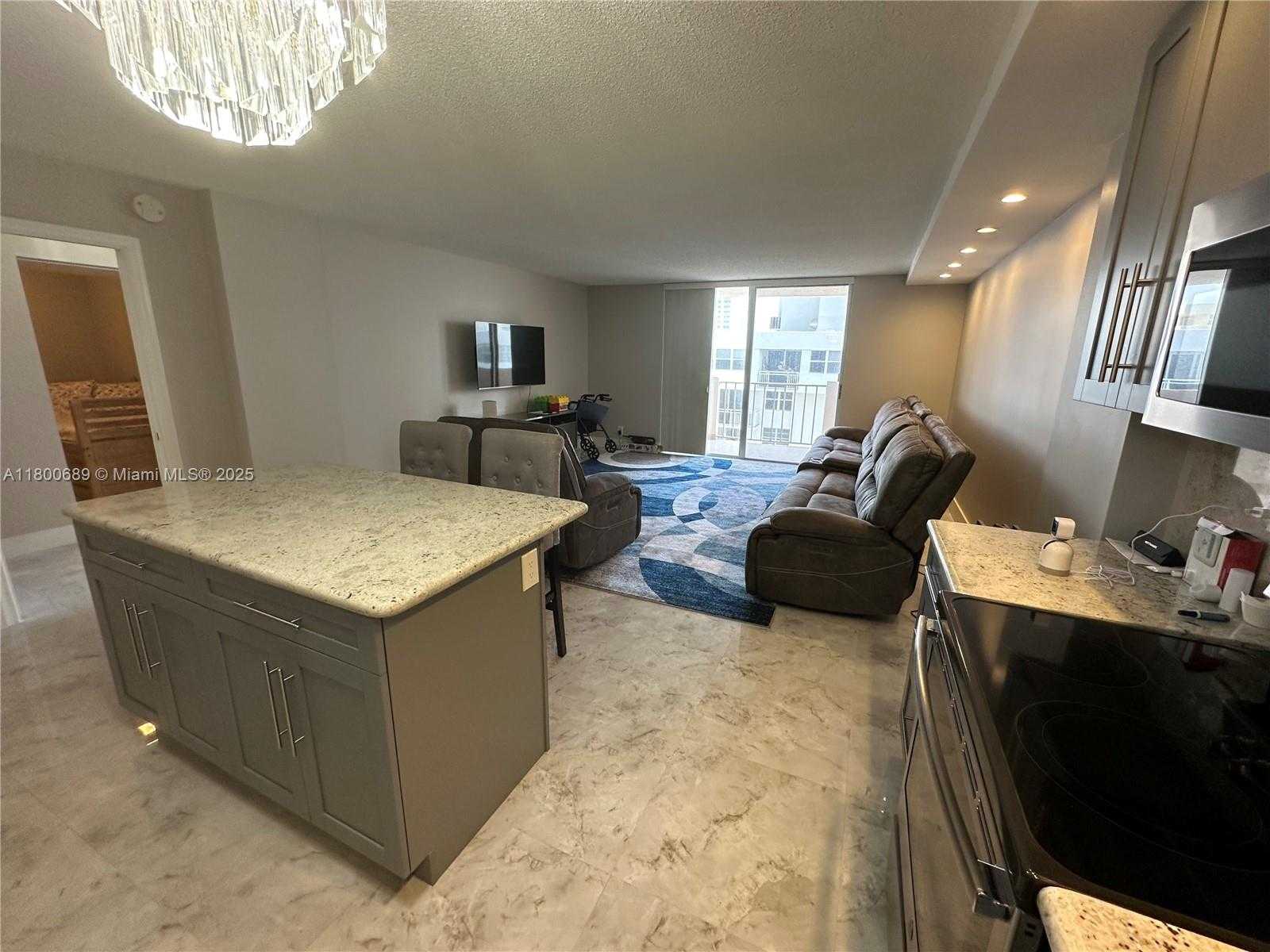 Small Image of 1865 SOUTH OCEAN DR #17C, Hallandale Beach Number 10