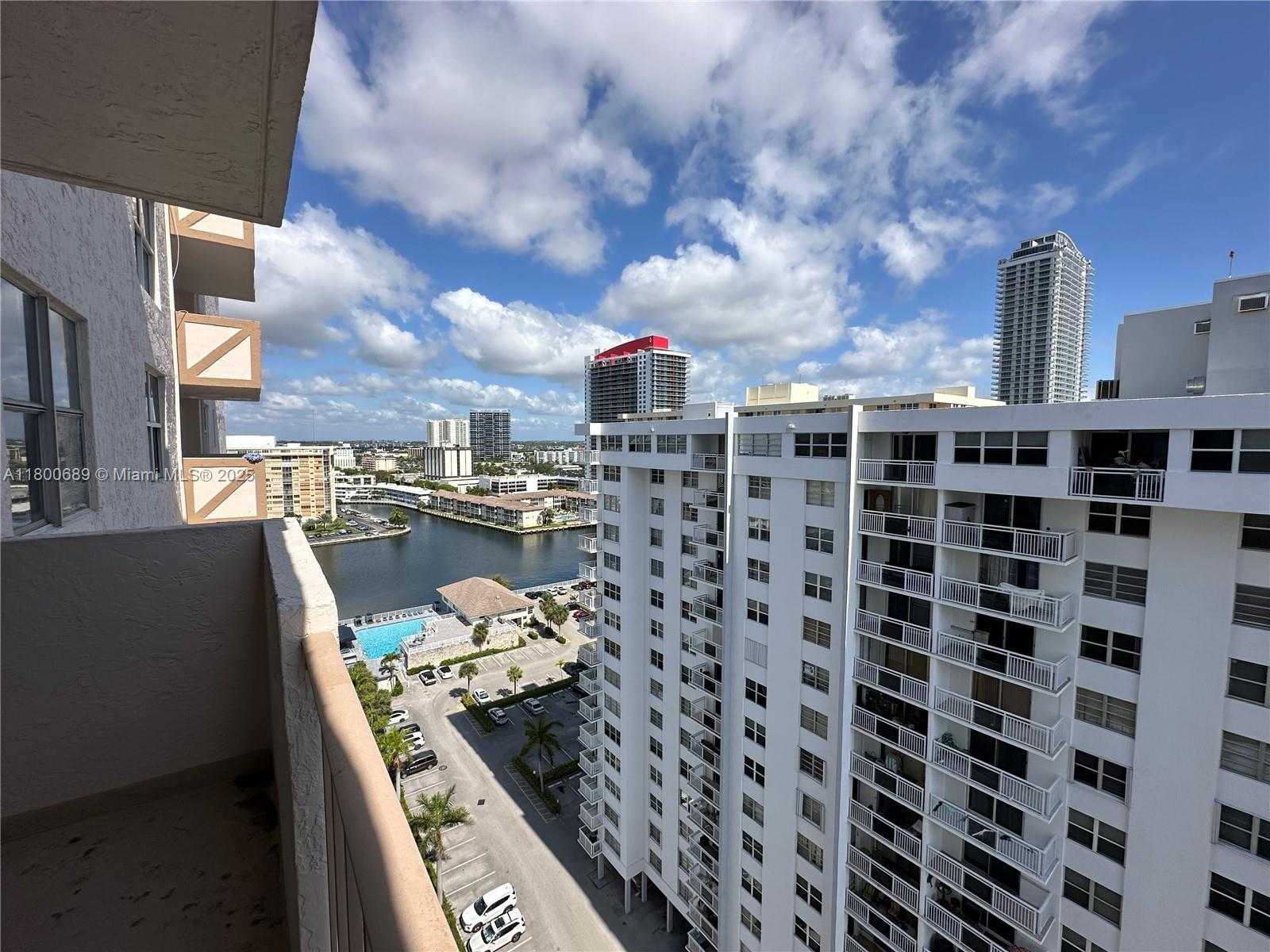 Small Image of 1865 SOUTH OCEAN DR #17C, Hallandale Beach Number 16