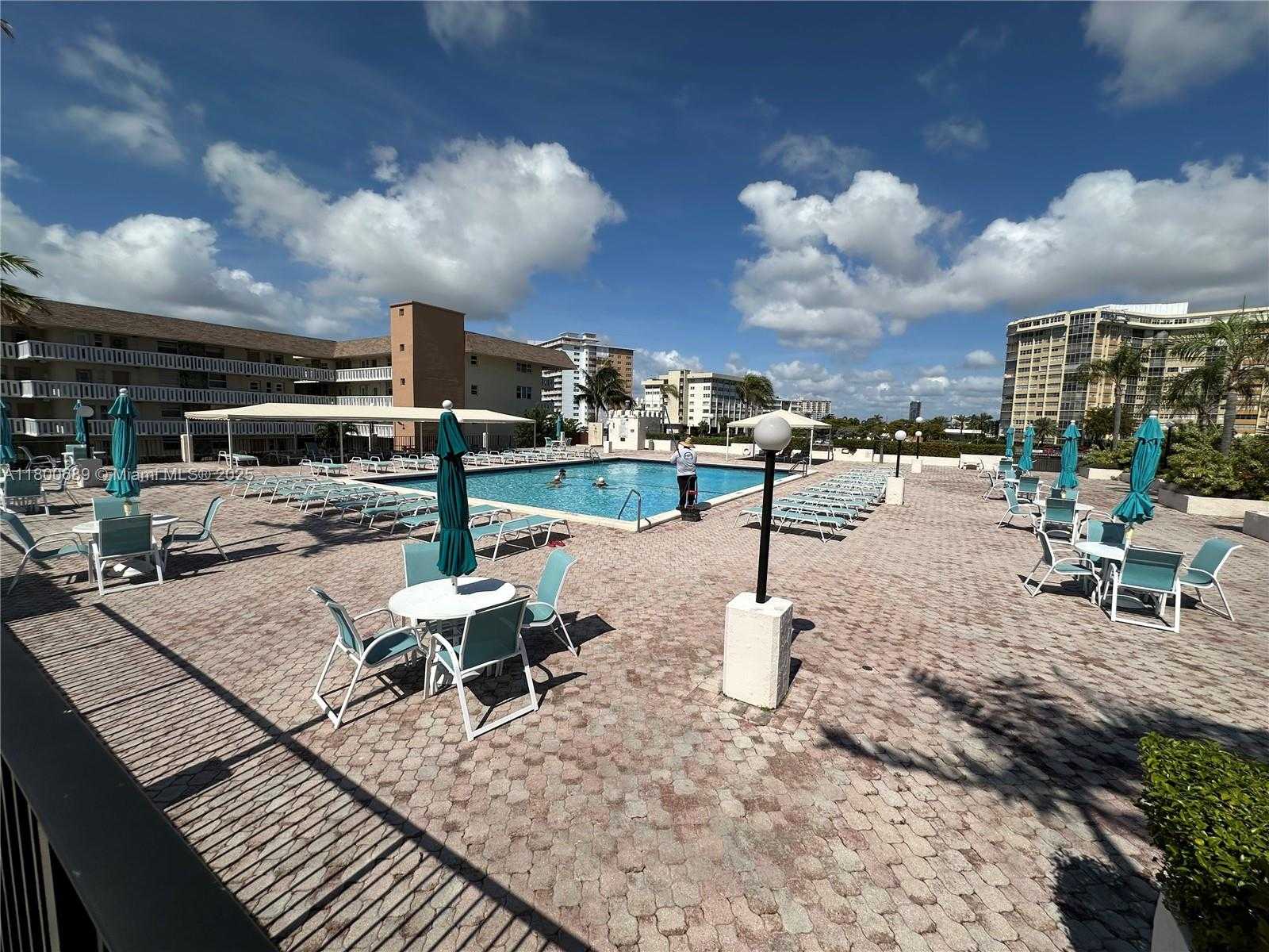 Small Image of 1865 SOUTH OCEAN DR #17C, Hallandale Beach Number 35