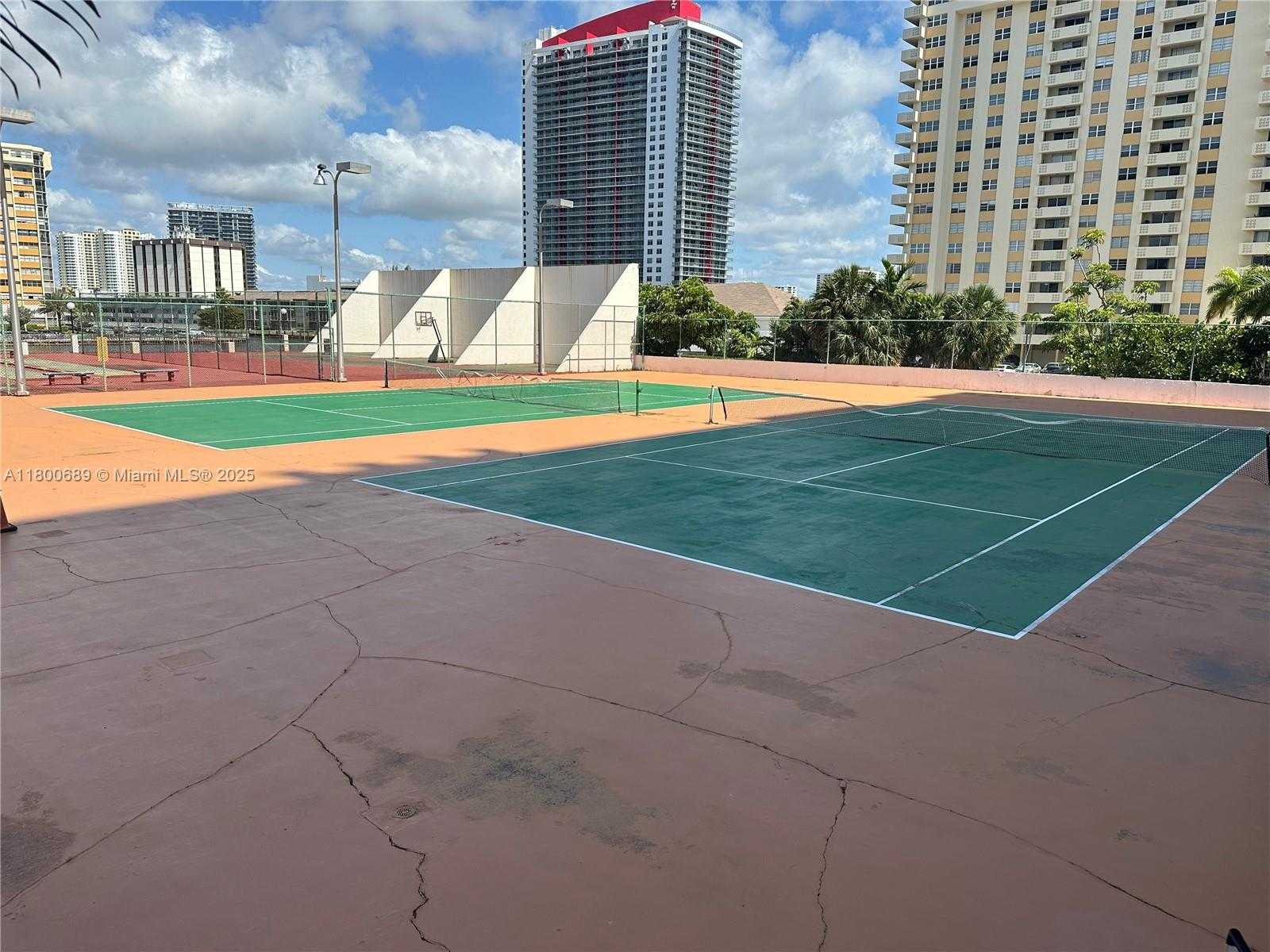 Small Image of 1865 SOUTH OCEAN DR #17C, Hallandale Beach Number 40