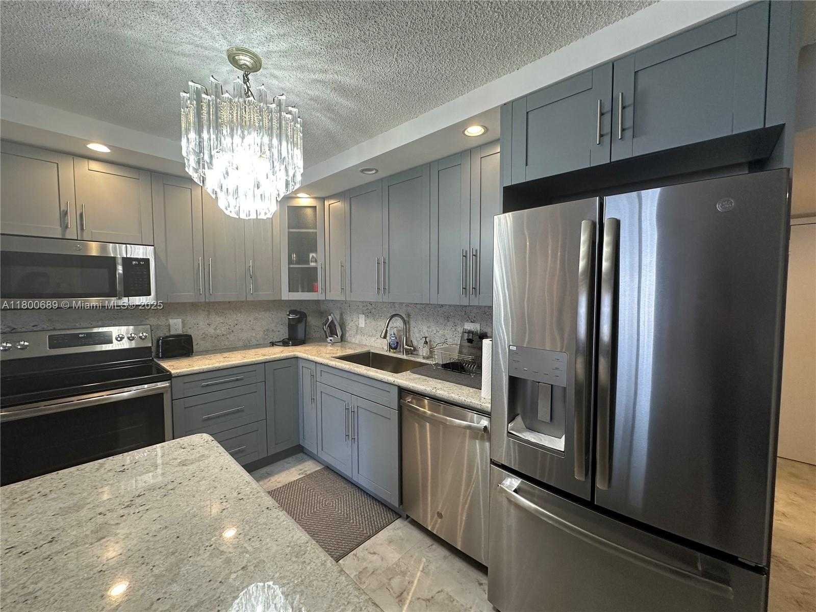 Small Image of 1865 SOUTH OCEAN DR #17C, Hallandale Beach Number 5