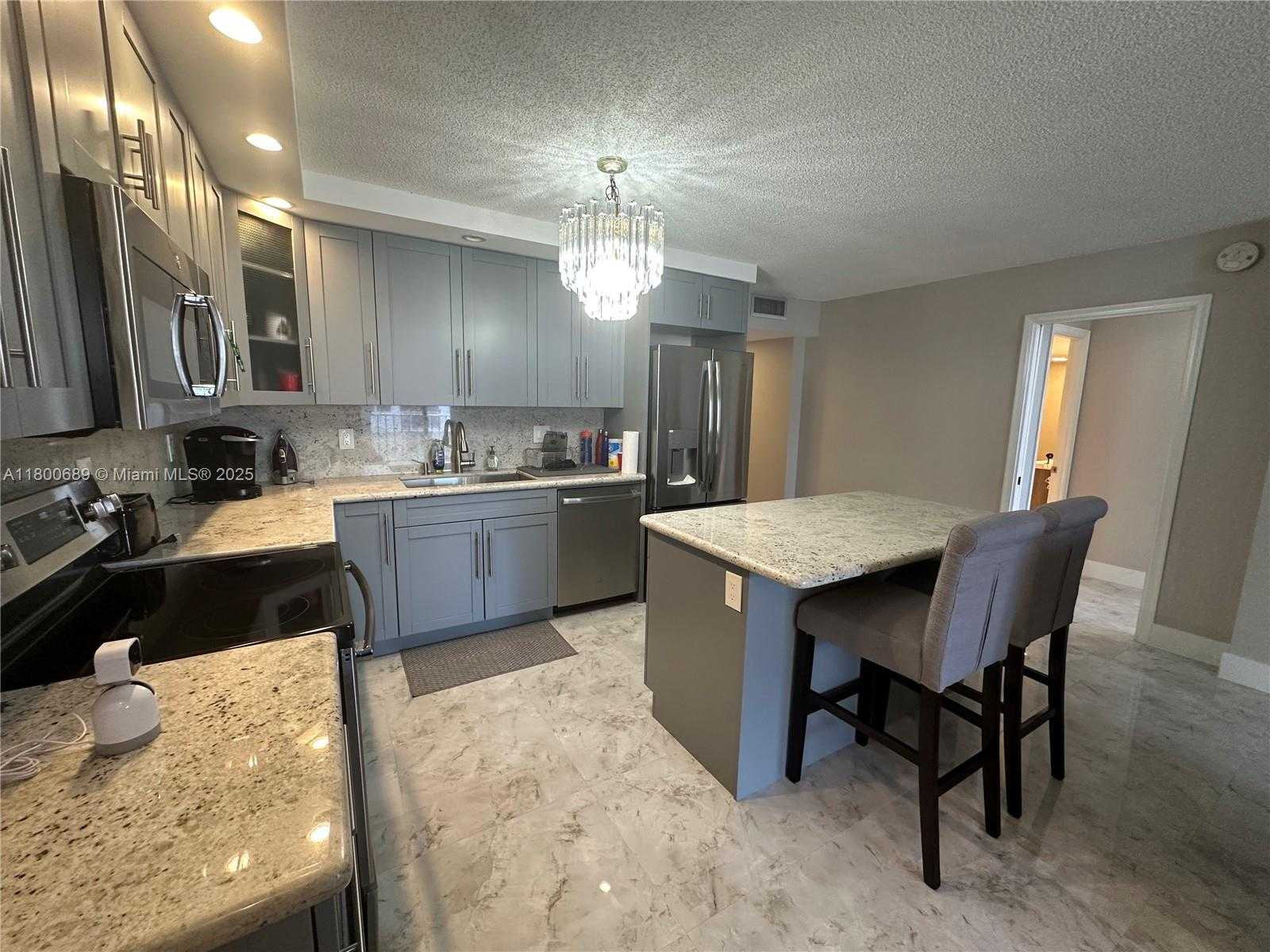 Small Image of 1865 SOUTH OCEAN DR #17C, Hallandale Beach Number 7