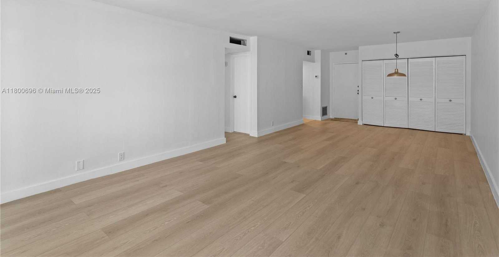 Small Image of 9511 COLLINS AVE #806, Surfside Number 17