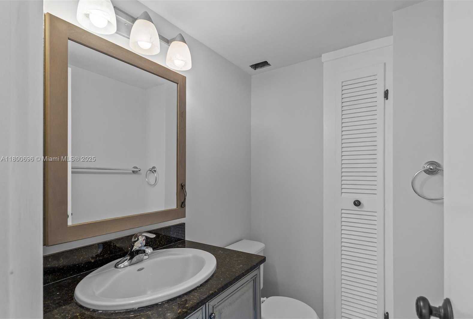 Small Image of 9511 COLLINS AVE #806, Surfside Number 19
