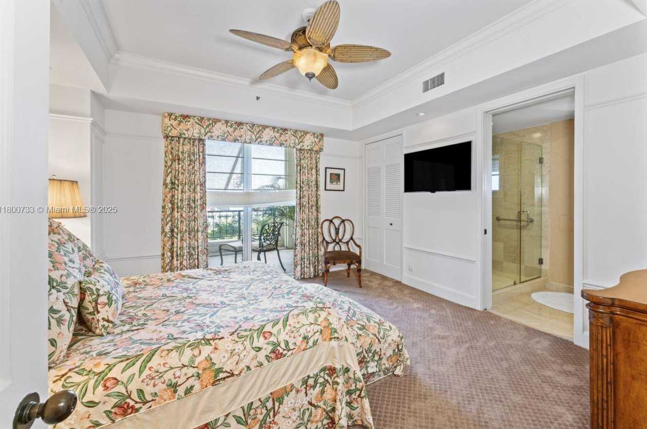 Small Image of 5266 FISHER ISLAND DR #5266, Miami Beach Number 25