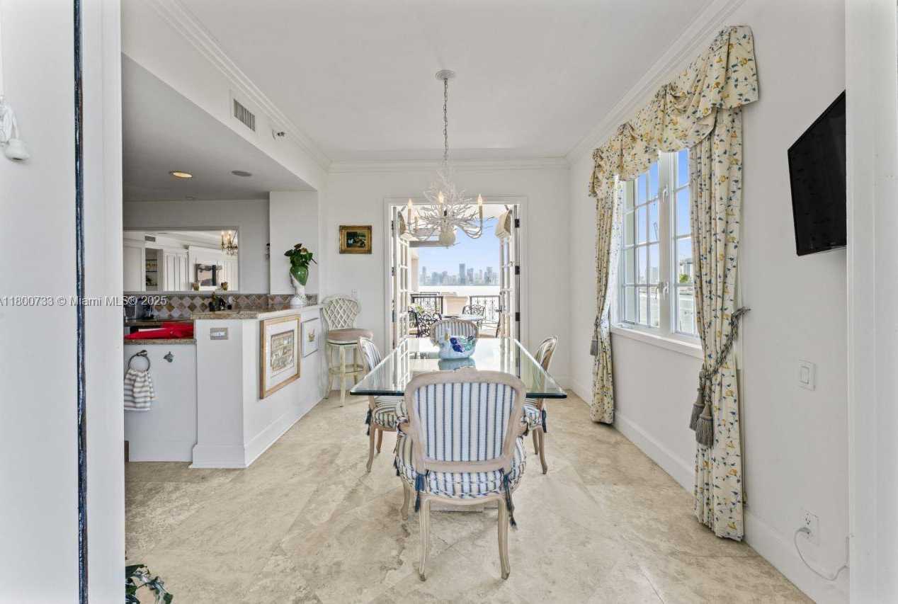 Small Image of 5266 FISHER ISLAND DR #5266, Miami Beach Number 29