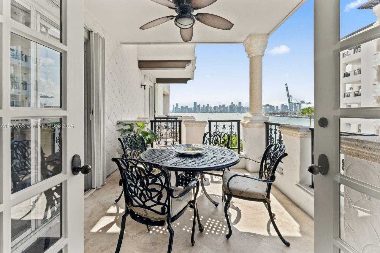 Small Image of 5266 FISHER ISLAND DR #5266, Miami Beach Number 31