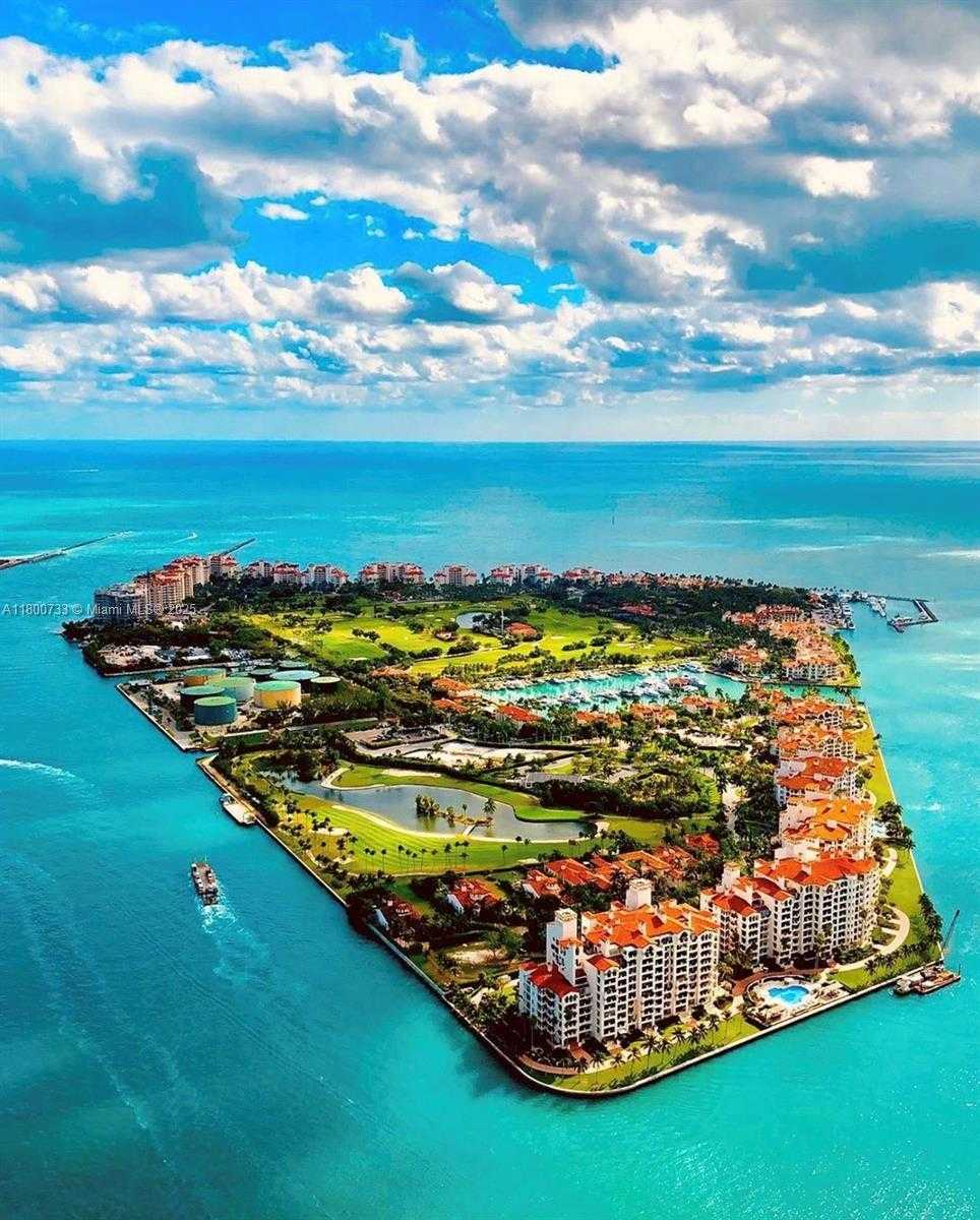 Small Image of 5266 FISHER ISLAND DR #5266, Miami Beach Number 42