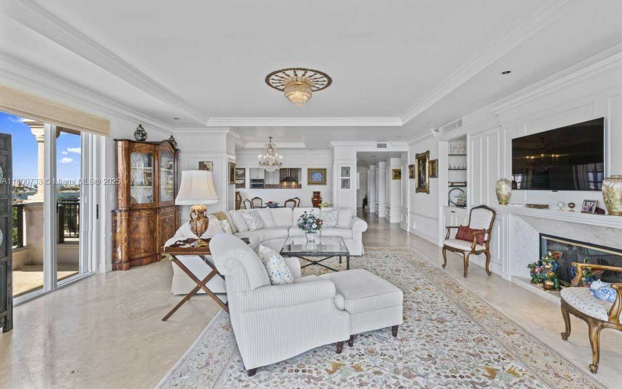 Small Image of 5266 FISHER ISLAND DR #5266, Miami Beach Number 9