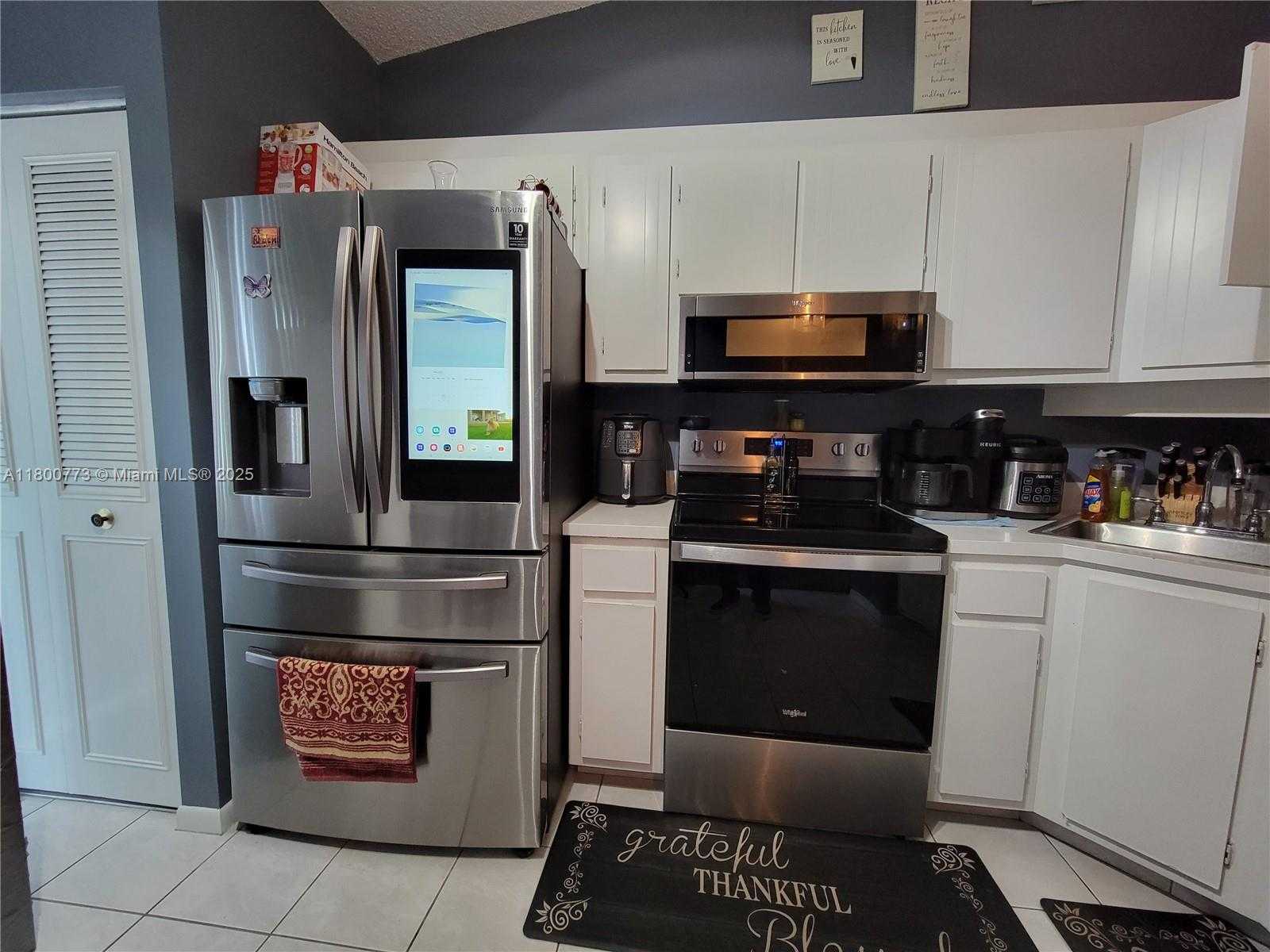 Small Image of 1025 GREEN PINE BLVD #B, West Palm Beach Number 10