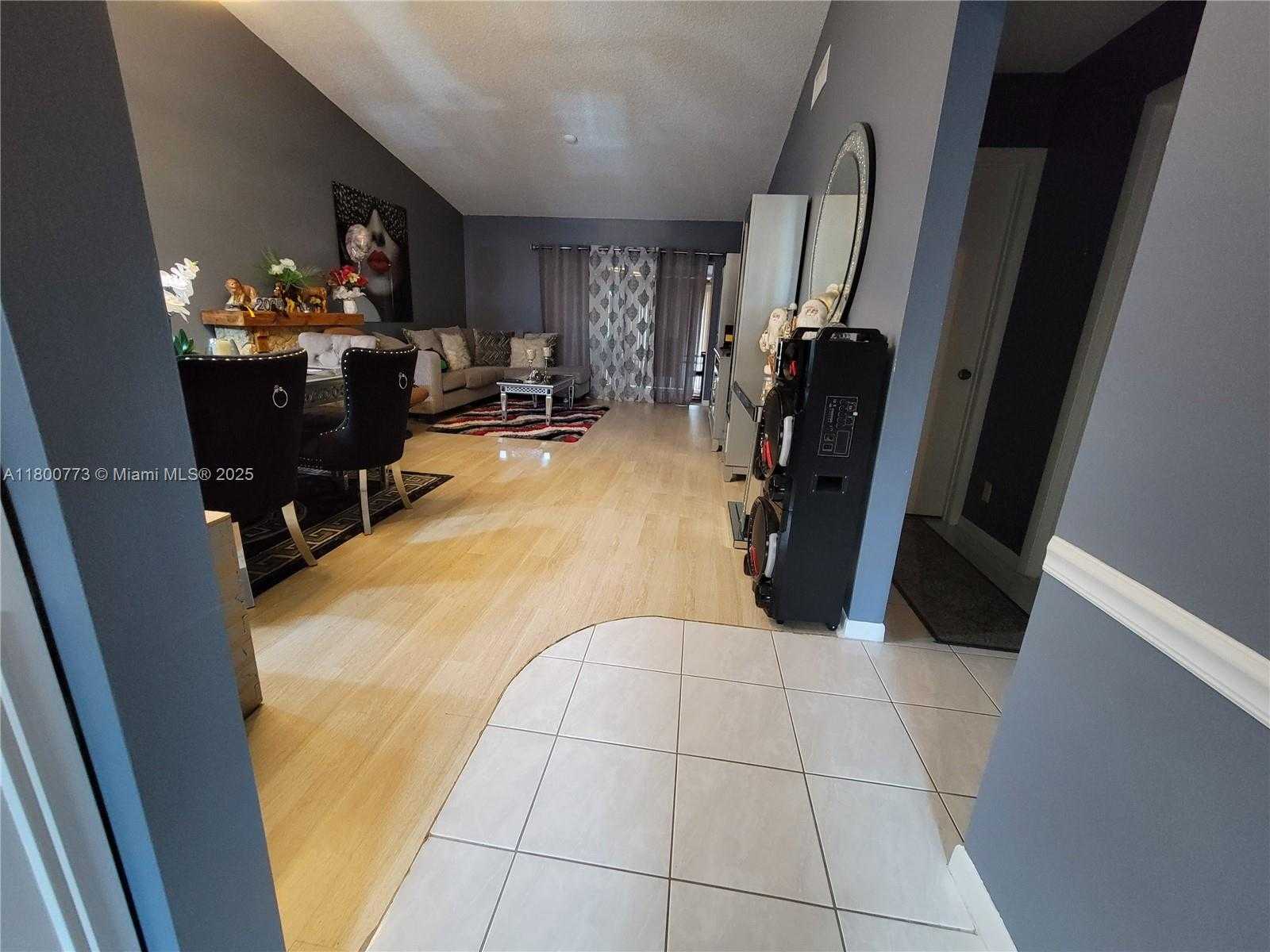 Small Image of 1025 GREEN PINE BLVD #B, West Palm Beach Number 11