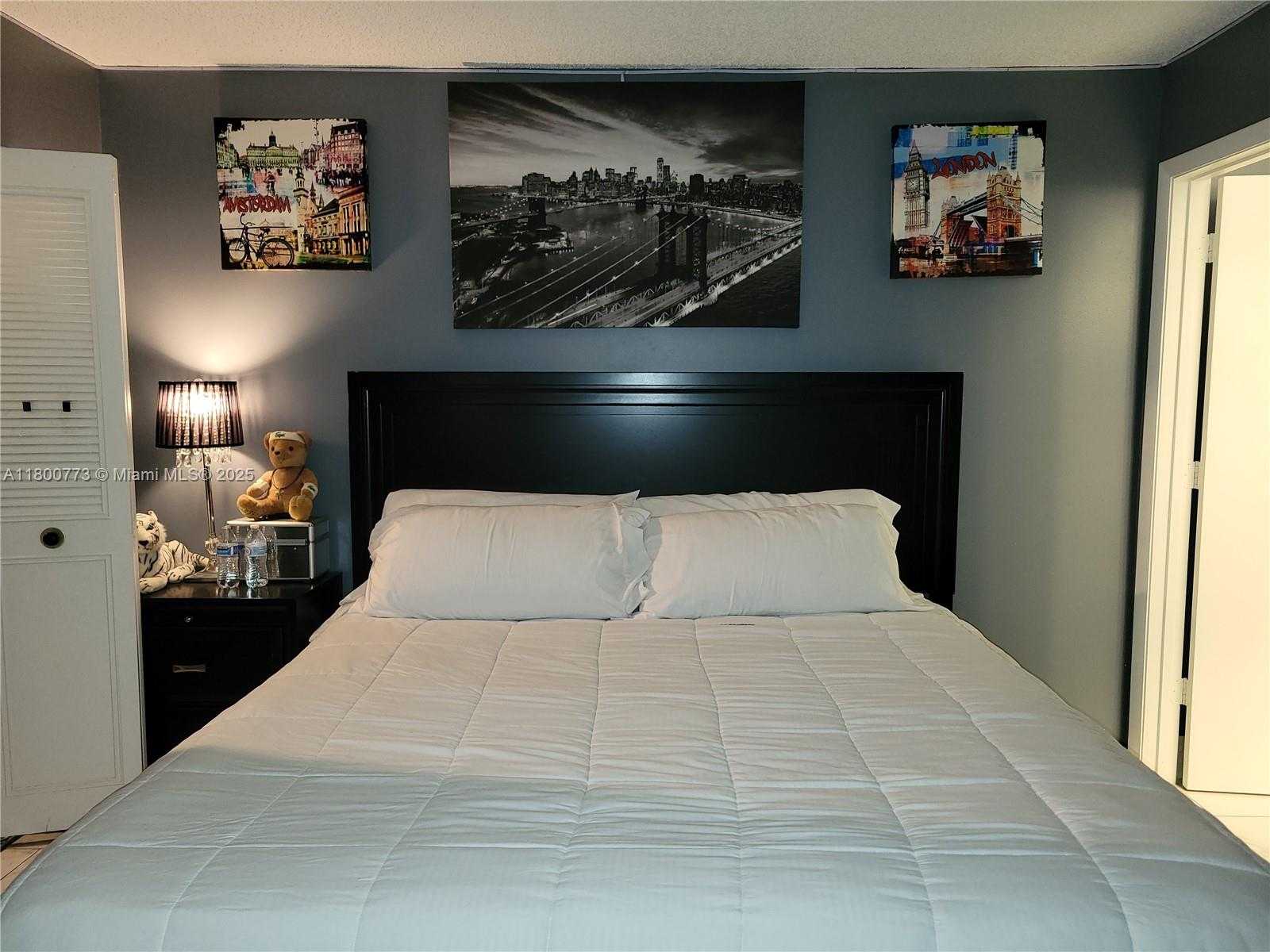 Small Image of 1025 GREEN PINE BLVD #B, West Palm Beach Number 29