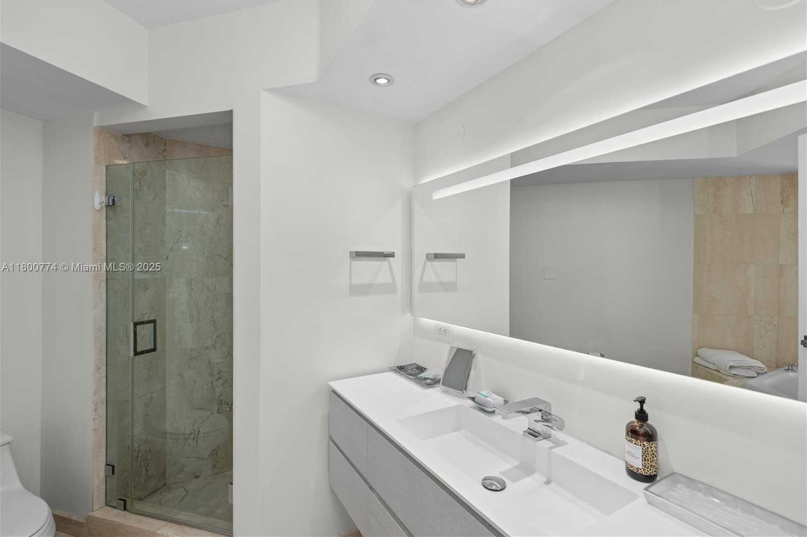 Small Image of 18671 COLLINS AVE #2903, Sunny Isles Beach Number 17