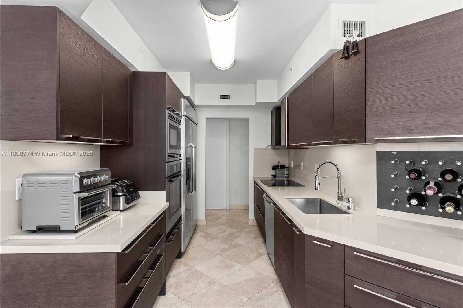 Small Image of 18671 COLLINS AVE #2903, Sunny Isles Beach Number 5