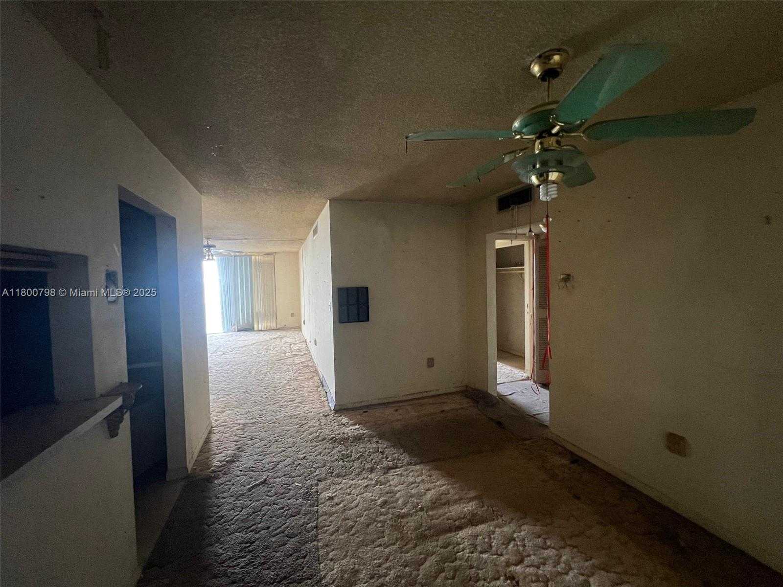 Small Image of 1470 NORTH EAST 125TH TER #810, North Miami Number 5