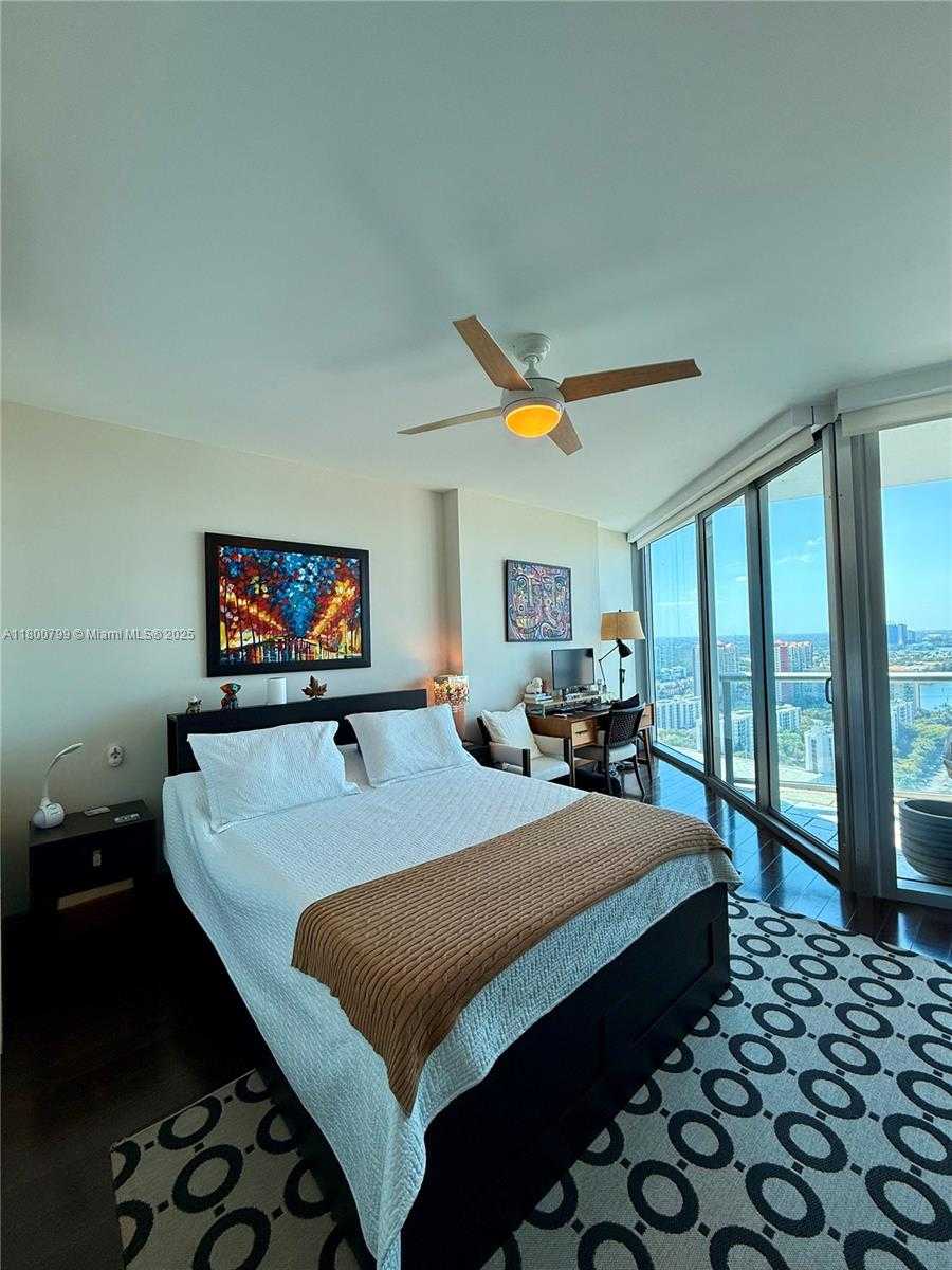 Small Image of 17001 COLLINS AVE #3005, Sunny Isles Beach Number 31