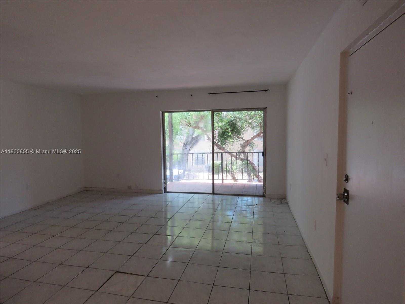 Small Image of 10822 NORTH KENDALL DR #S14, Miami Number 11