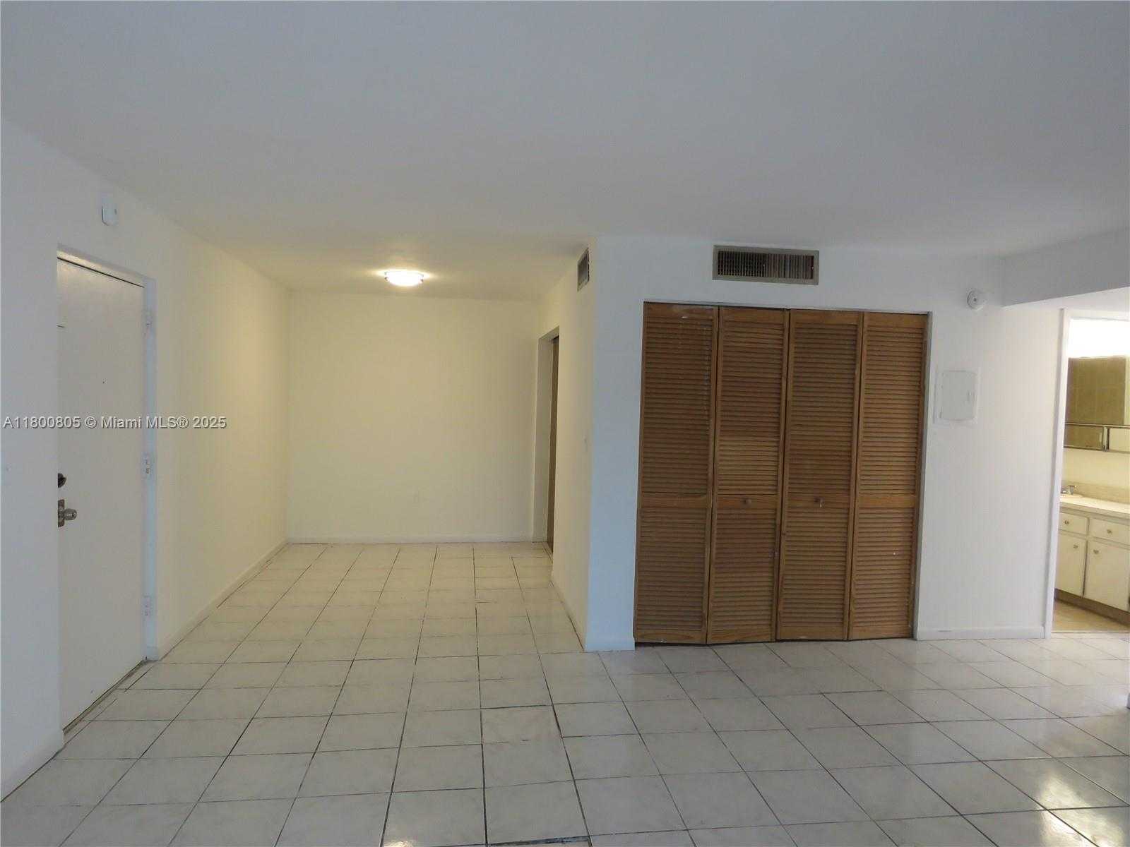 Small Image of 10822 NORTH KENDALL DR #S14, Miami Number 13