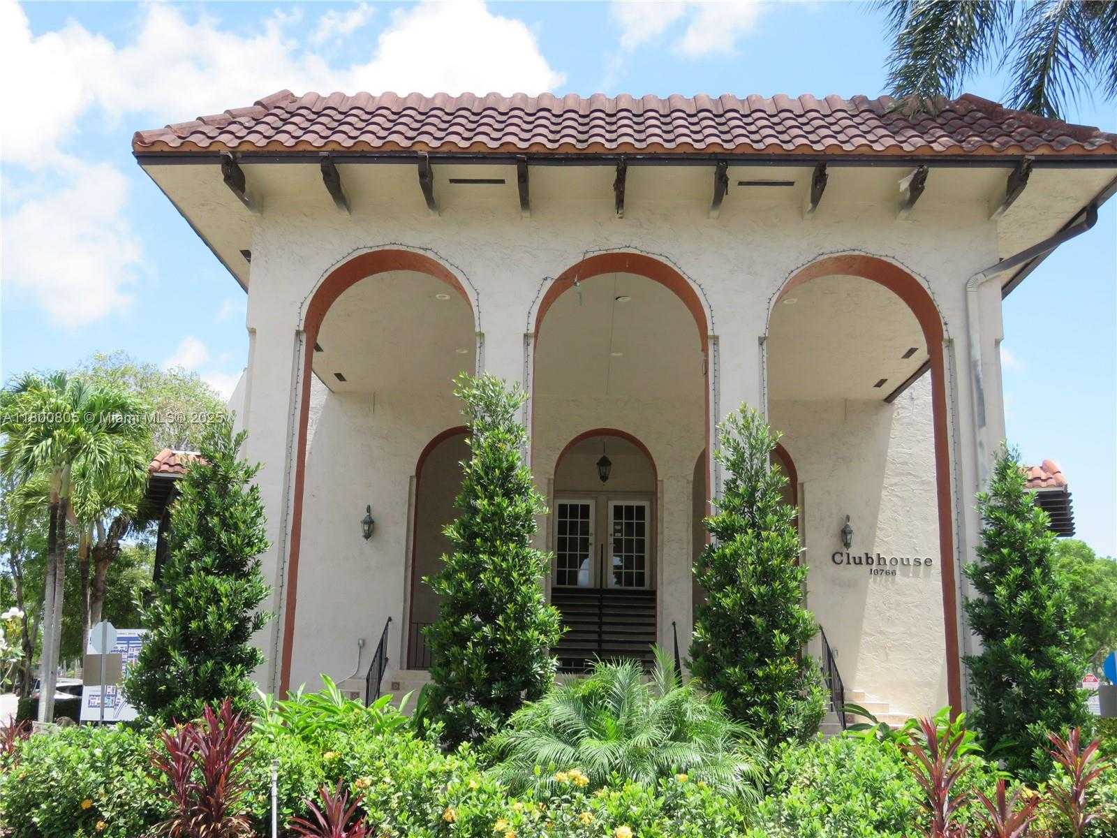 Small Image of 10822 NORTH KENDALL DR #S14, Miami Number 24