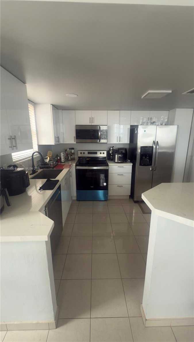 Small Image of 1351 NORTH EAST MIAMI GARDENS DR #1225E, Miami Number 2