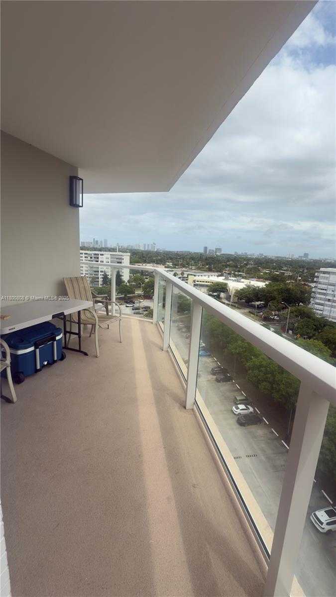 Small Image of 1351 NORTH EAST MIAMI GARDENS DR #1225E, Miami Number 22