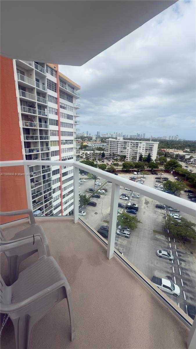 Small Image of 1351 NORTH EAST MIAMI GARDENS DR #1225E, Miami Number 23