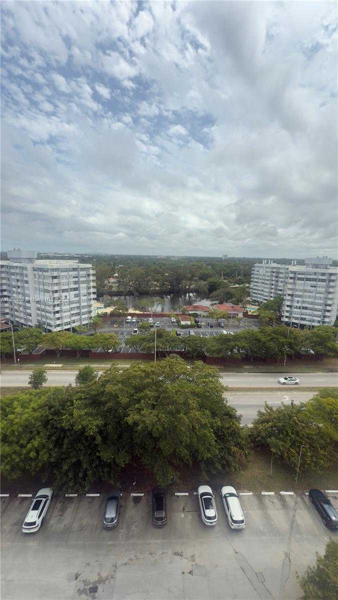 Small Image of 1351 NORTH EAST MIAMI GARDENS DR #1225E, Miami Number 30