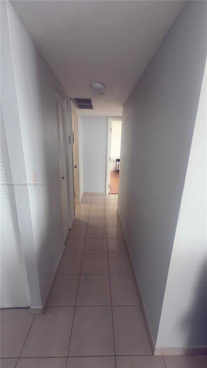 Small Image of 1351 NORTH EAST MIAMI GARDENS DR #1225E, Miami Number 8