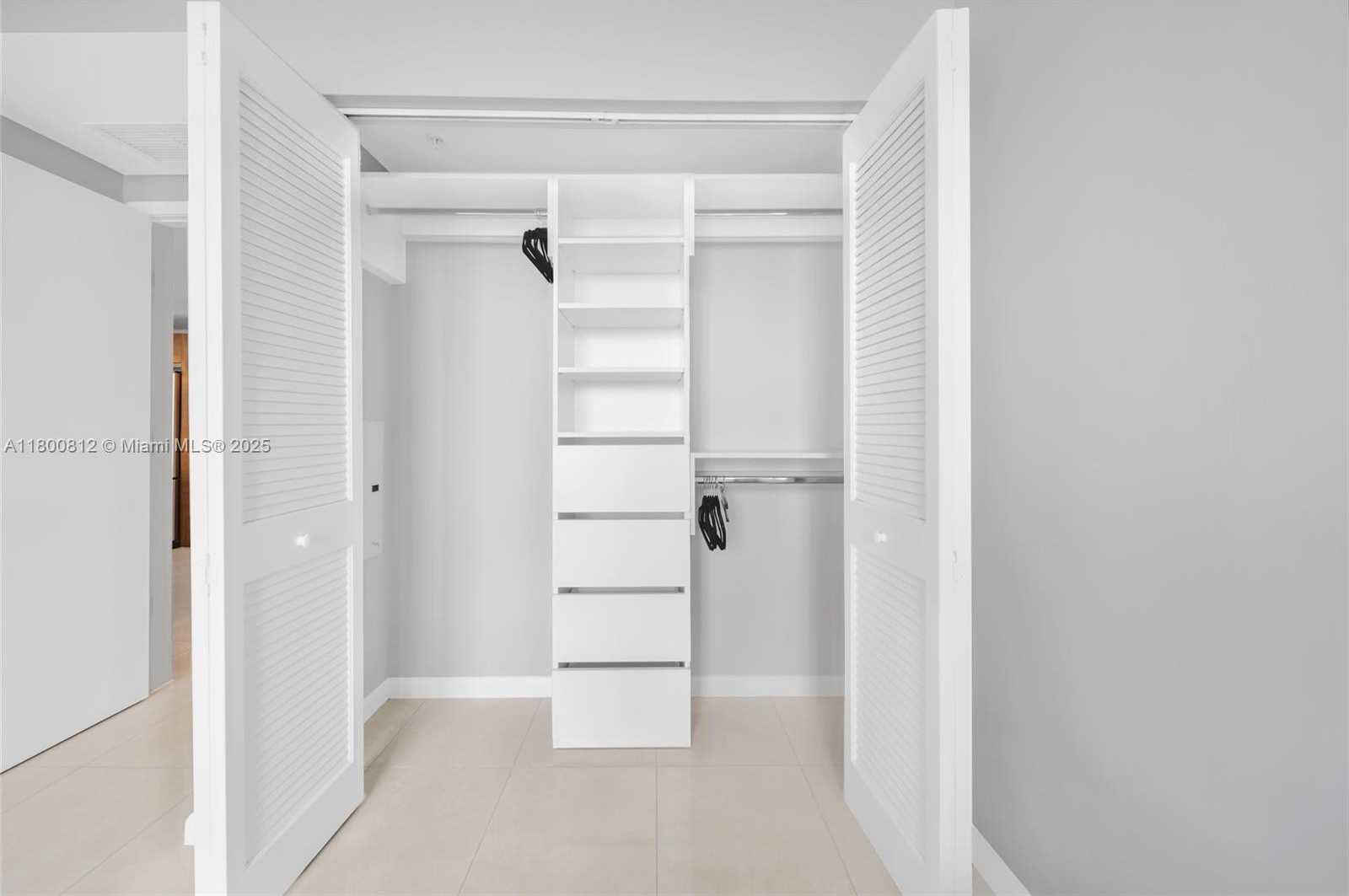 Small Image of 3250 NORTH EAST 1ST AVE #806, Miami Number 20