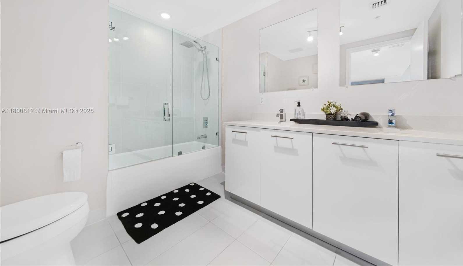 Small Image of 3250 NORTH EAST 1ST AVE #806, Miami Number 21