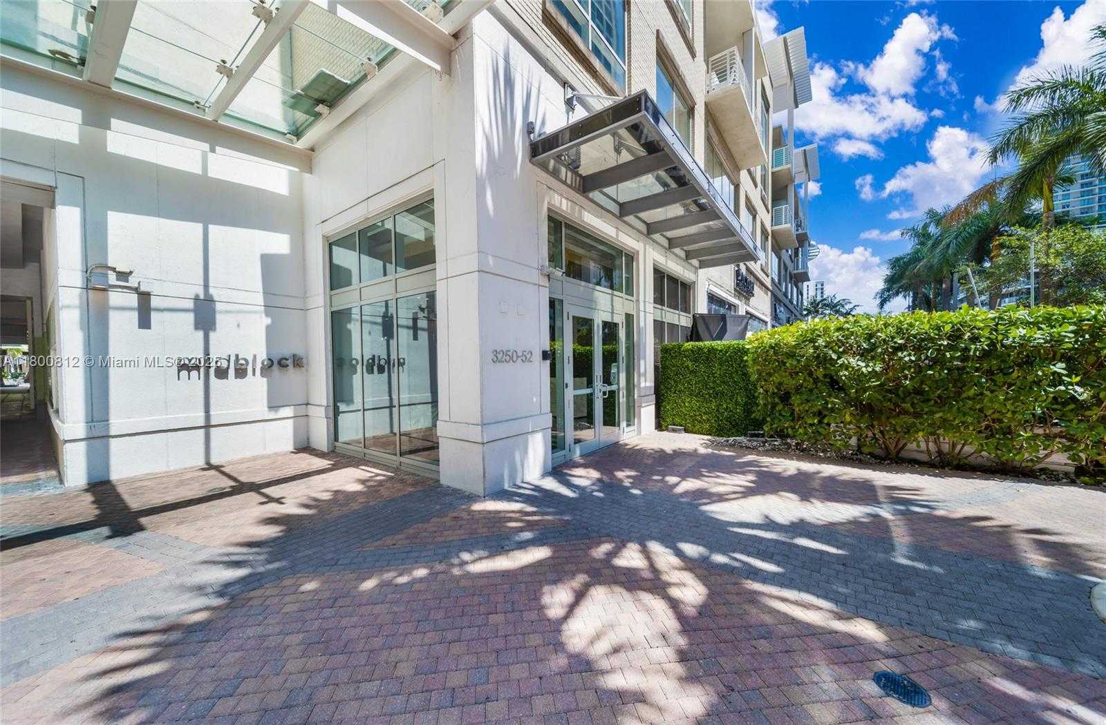 Small Image of 3250 NORTH EAST 1ST AVE #806, Miami Number 24