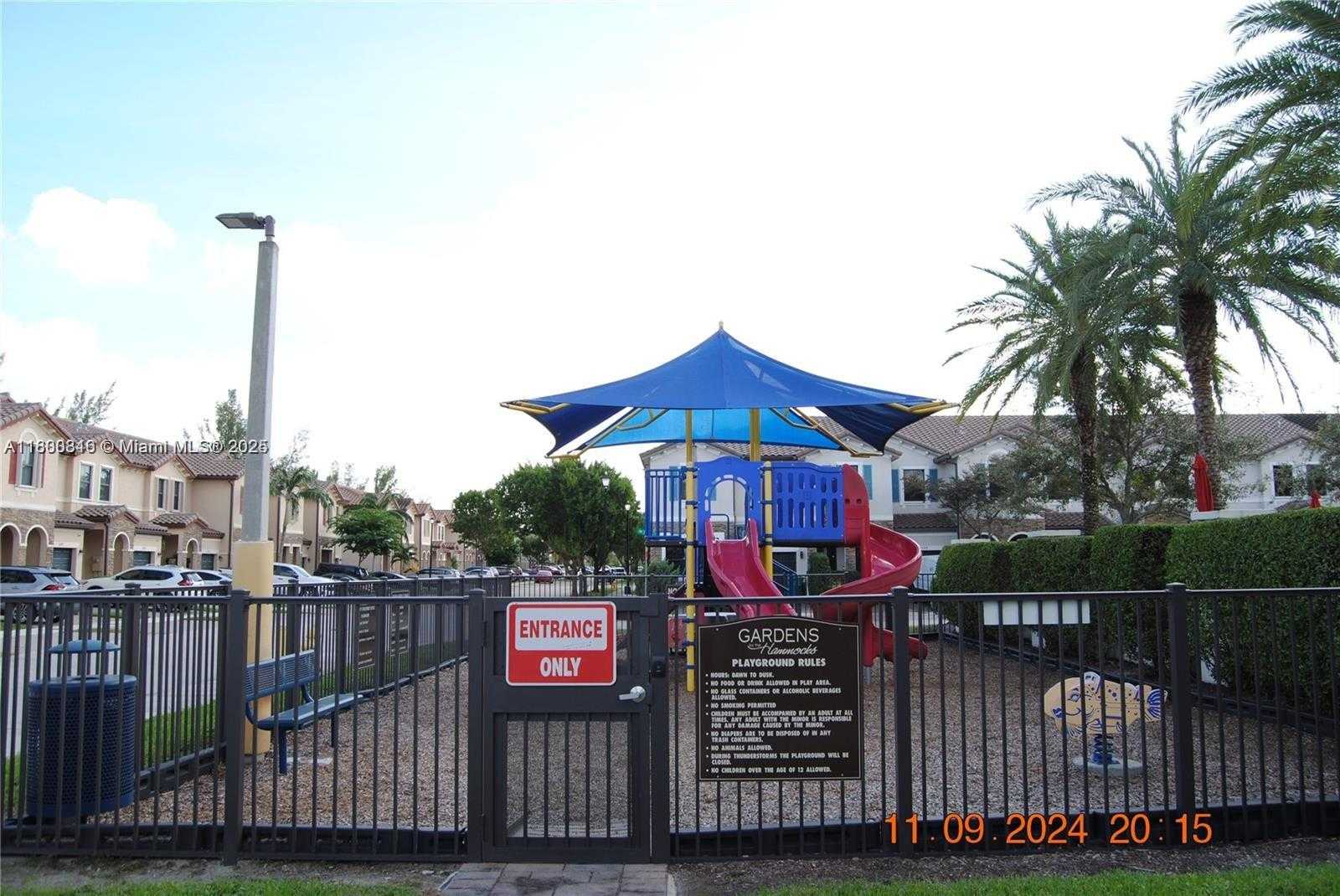 Small Image of 15073 SOUTH WEST 119TH LN, Miami Number 22