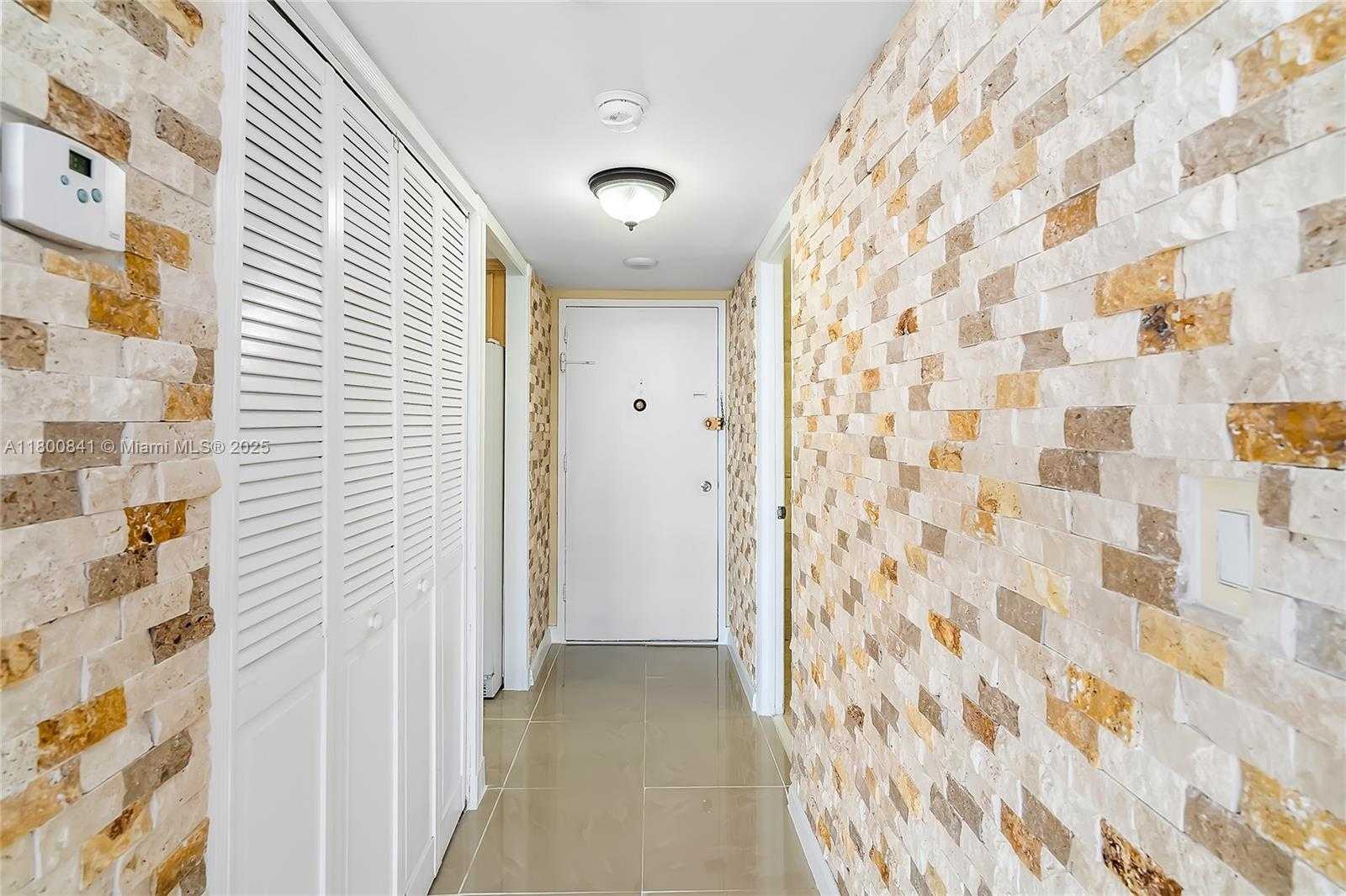 Small Image of 2025 NORTH EAST 164TH ST #907, North Miami Beach Number 15
