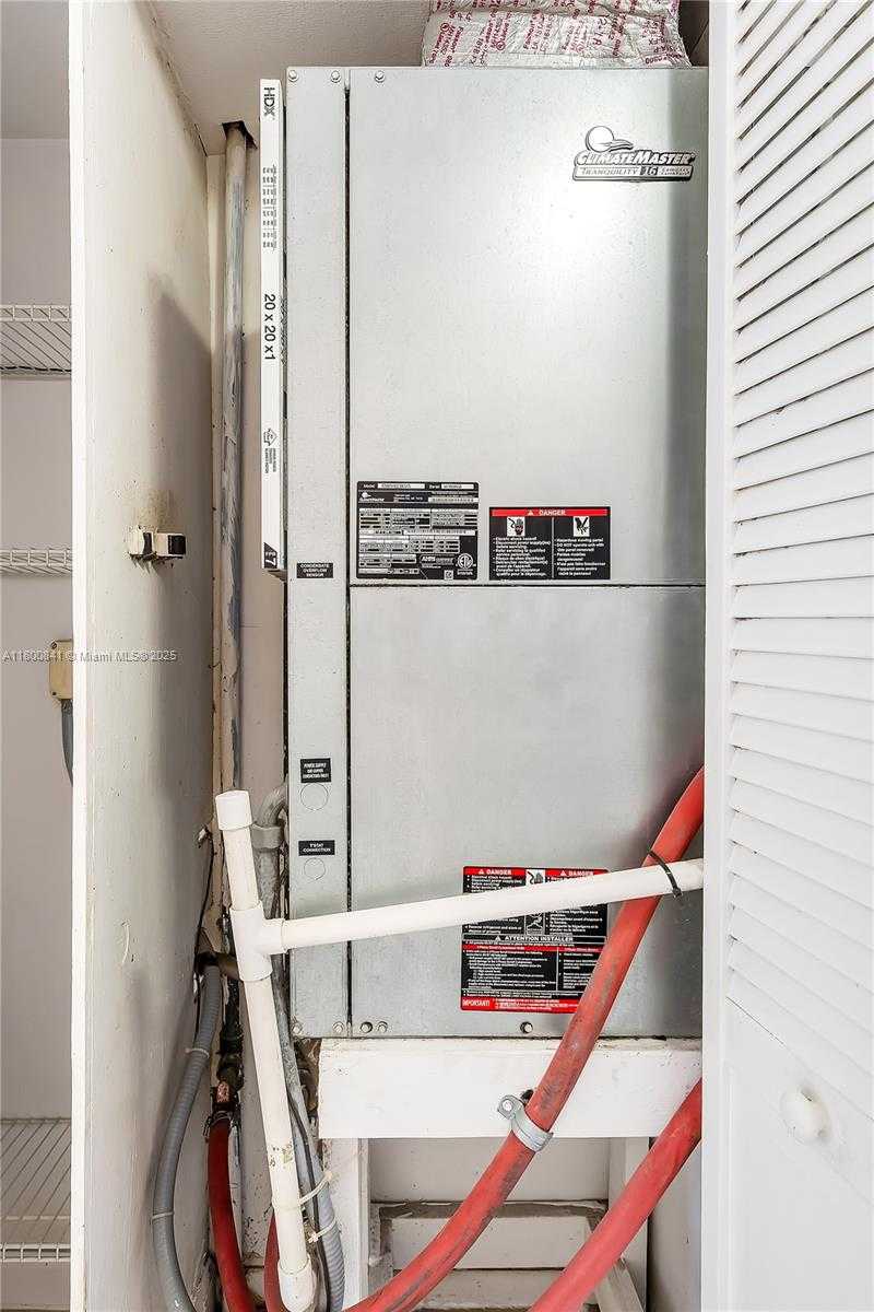 Small Image of 2025 NORTH EAST 164TH ST #907, North Miami Beach Number 16