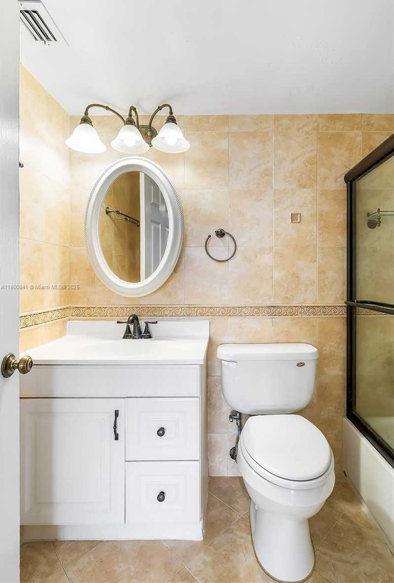 Small Image of 2025 NORTH EAST 164TH ST #907, North Miami Beach Number 22