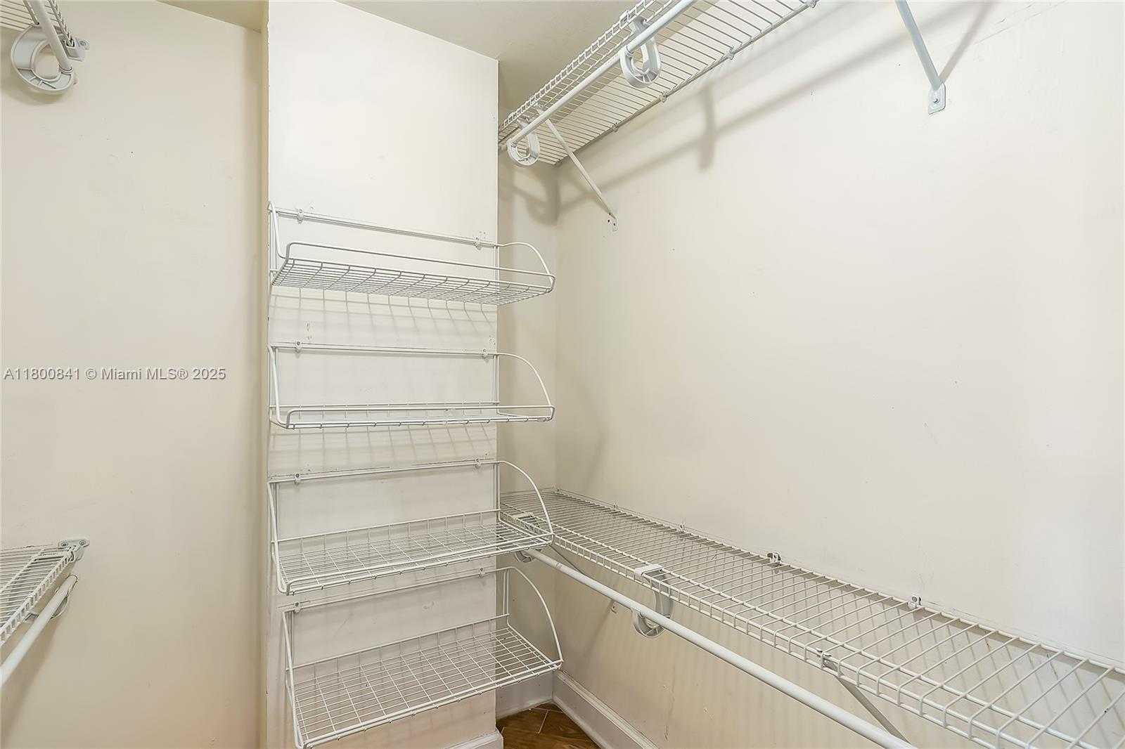 Small Image of 2025 NORTH EAST 164TH ST #907, North Miami Beach Number 27