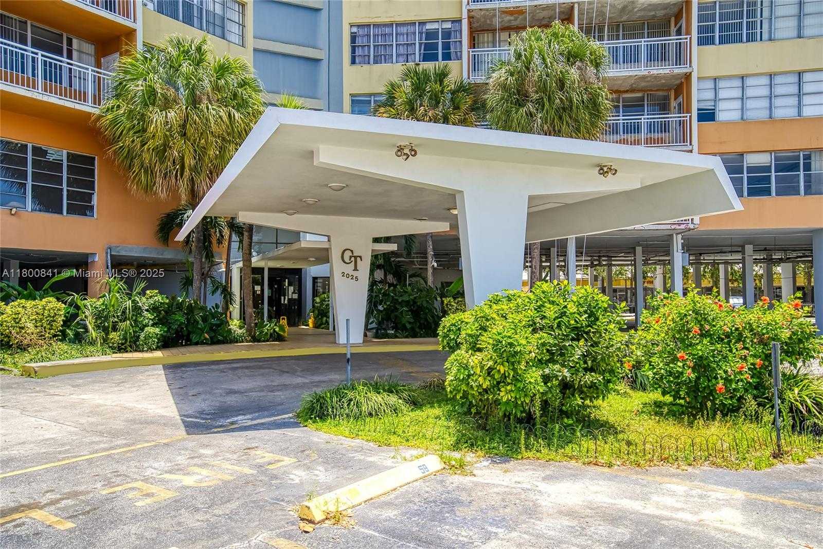 Small Image of 2025 NORTH EAST 164TH ST #907, North Miami Beach Number 35