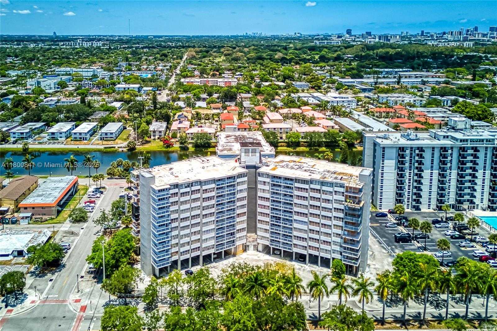 Small Image of 2025 NORTH EAST 164TH ST #907, North Miami Beach Number 5