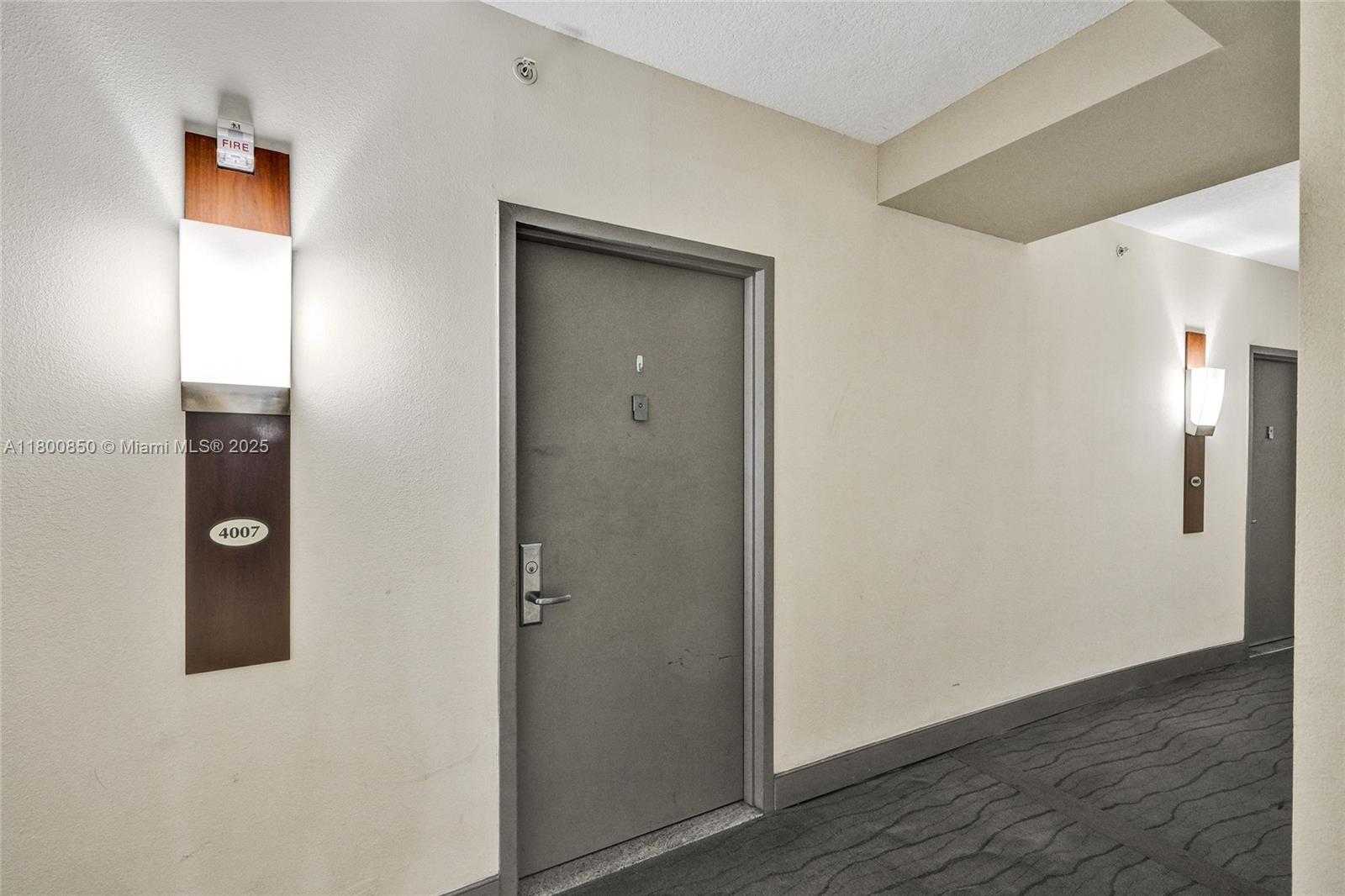 Small Image of 1750 NORTH BAYSHORE DR #4007, Miami Number 10