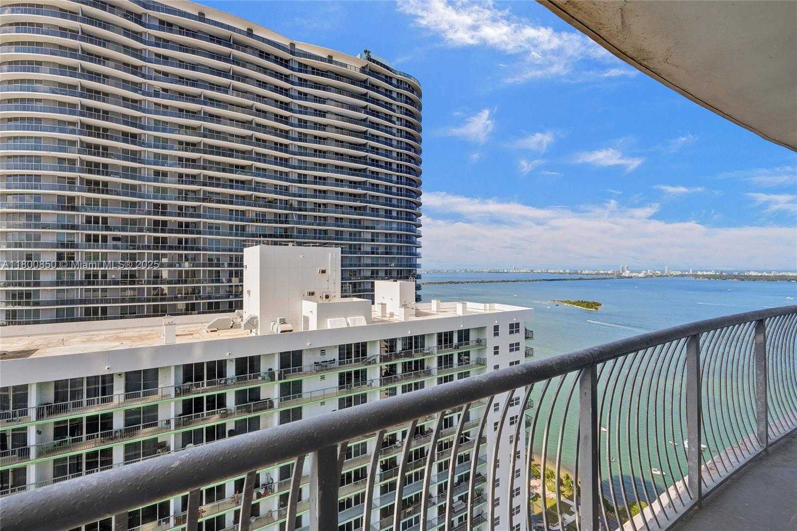 Small Image of 1750 NORTH BAYSHORE DR #4007, Miami Number 2
