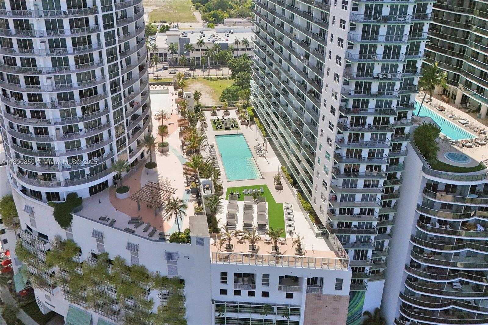 Small Image of 1750 NORTH BAYSHORE DR #4007, Miami Number 20