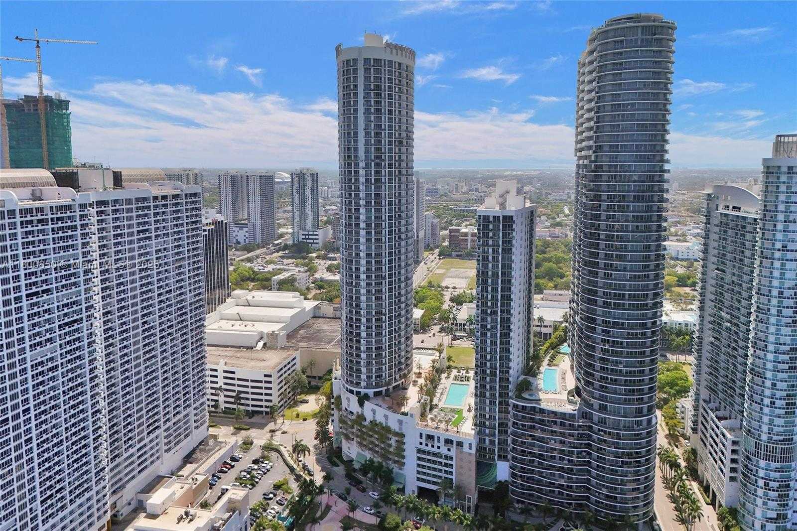 Small Image of 1750 NORTH BAYSHORE DR #4007, Miami Number 21