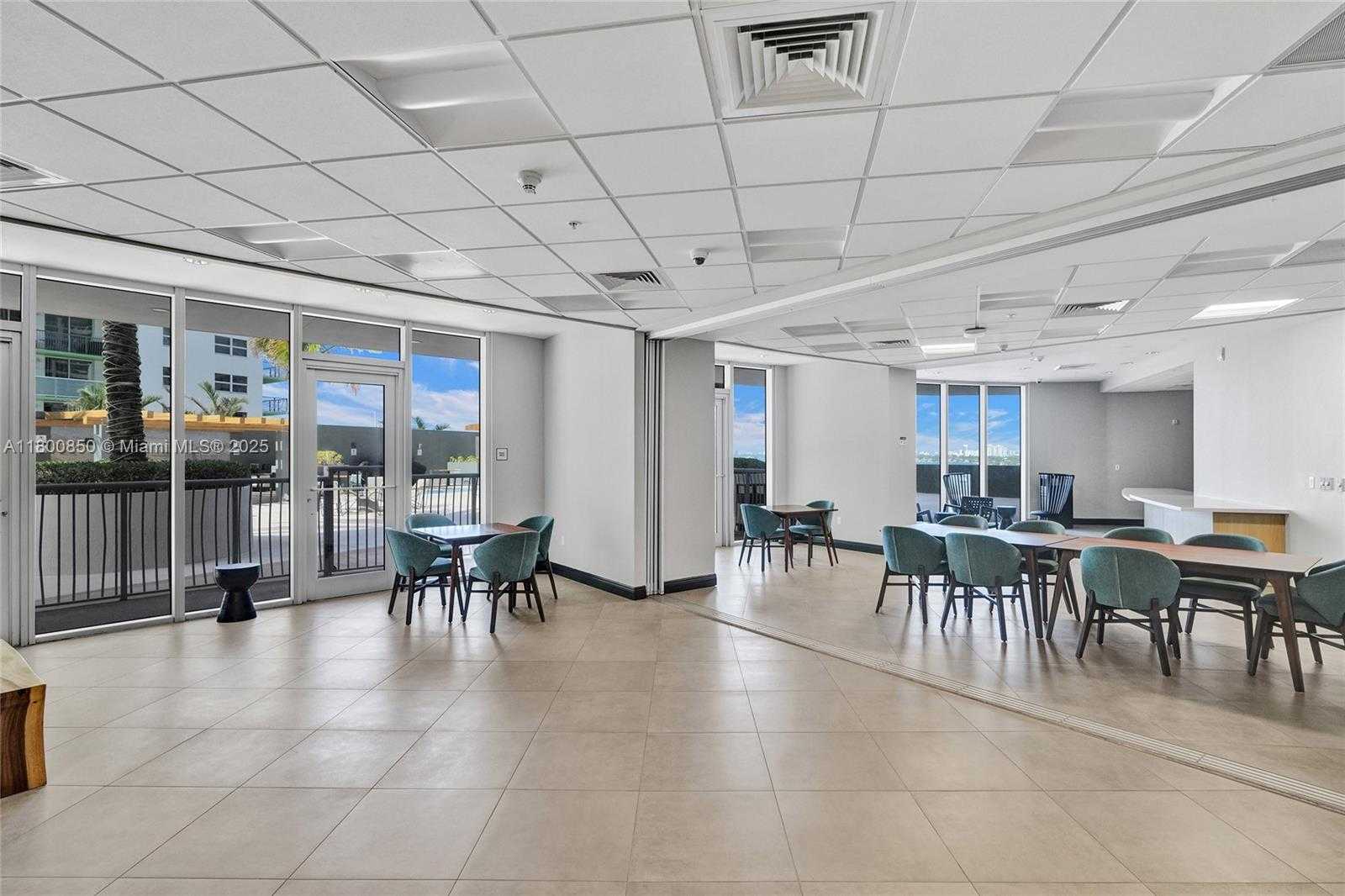 Small Image of 1750 NORTH BAYSHORE DR #4007, Miami Number 38