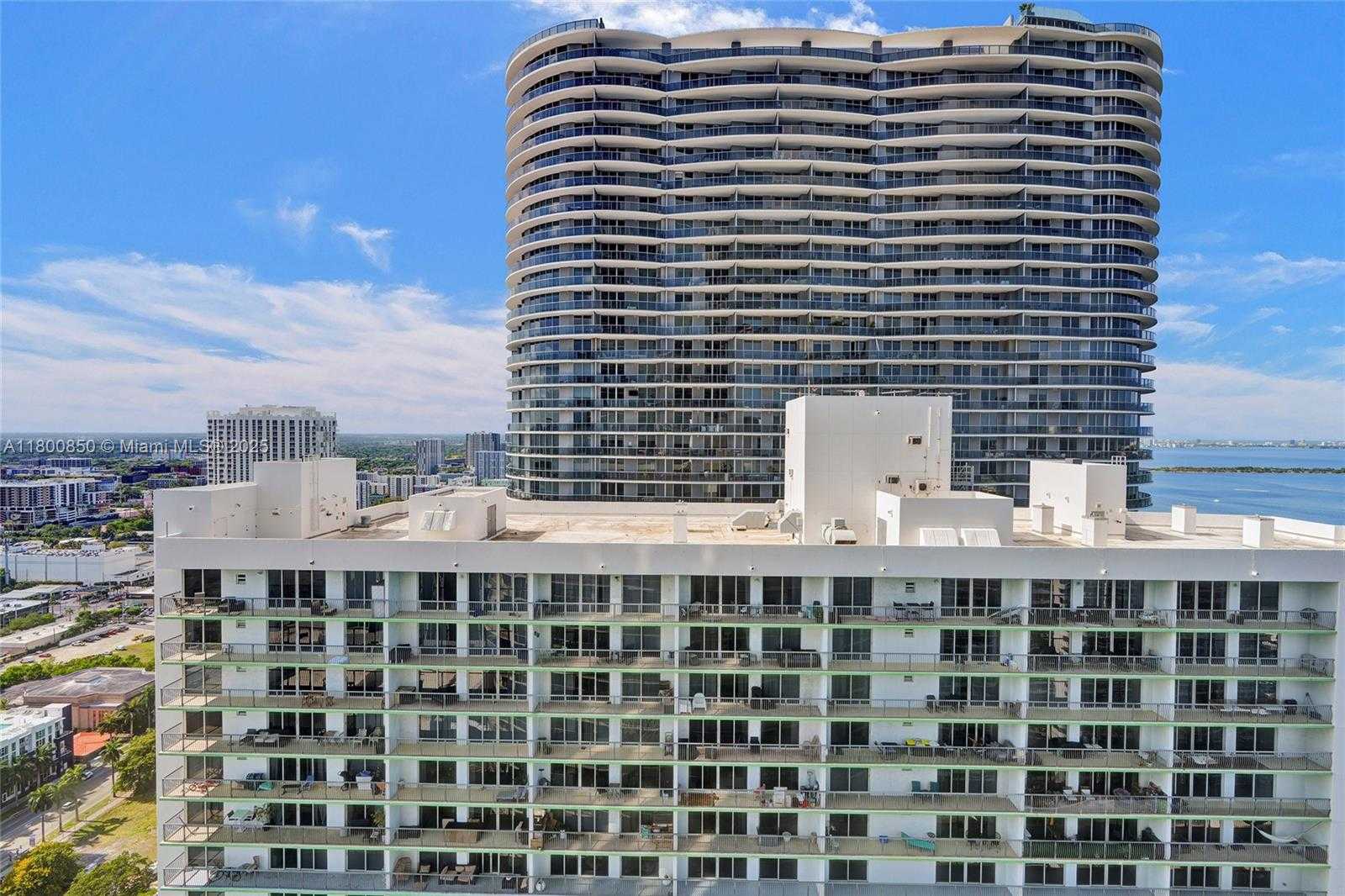 Small Image of 1750 NORTH BAYSHORE DR #4007, Miami Number 6