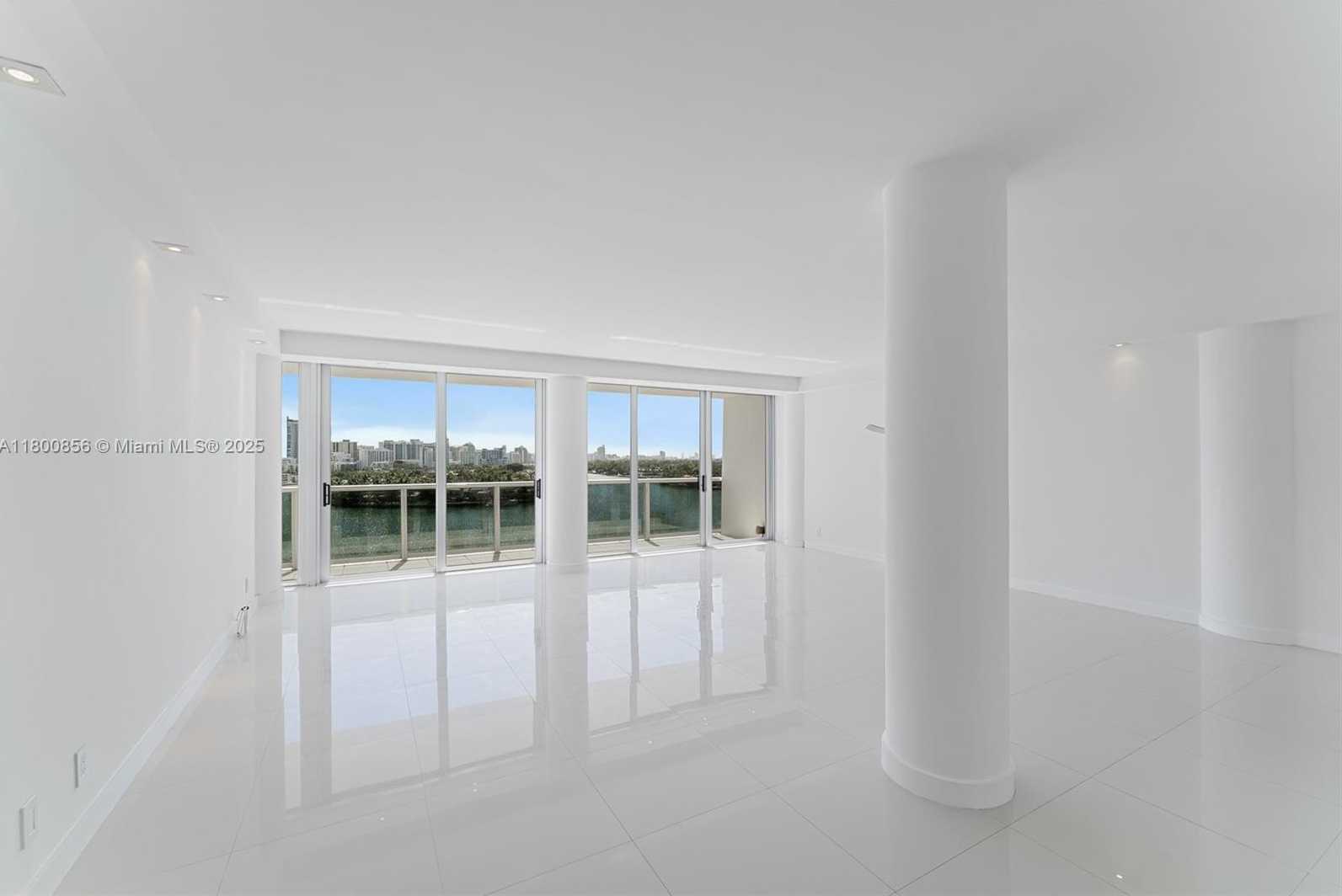 Small Image of 900 BAY DR #904, Miami Beach Number 17