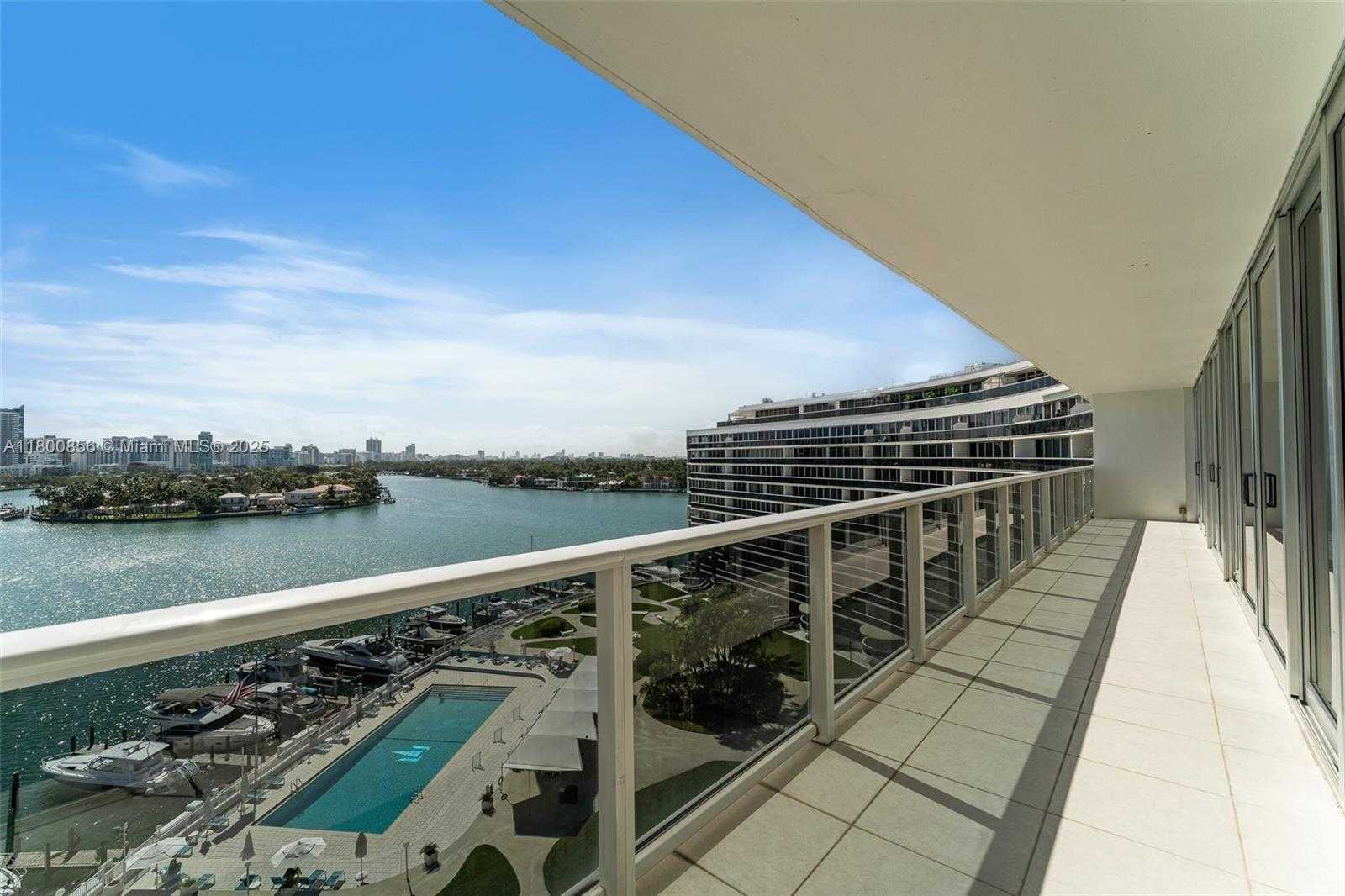 Small Image of 900 BAY DR #904, Miami Beach Number 3