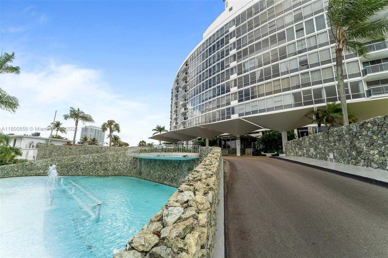 Small Image of 900 BAY DR #904, Miami Beach Number 42