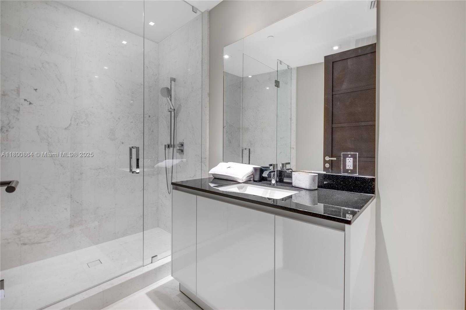 Small Image of 18555 COLLINS AVE #1505, Sunny Isles Beach Number 18