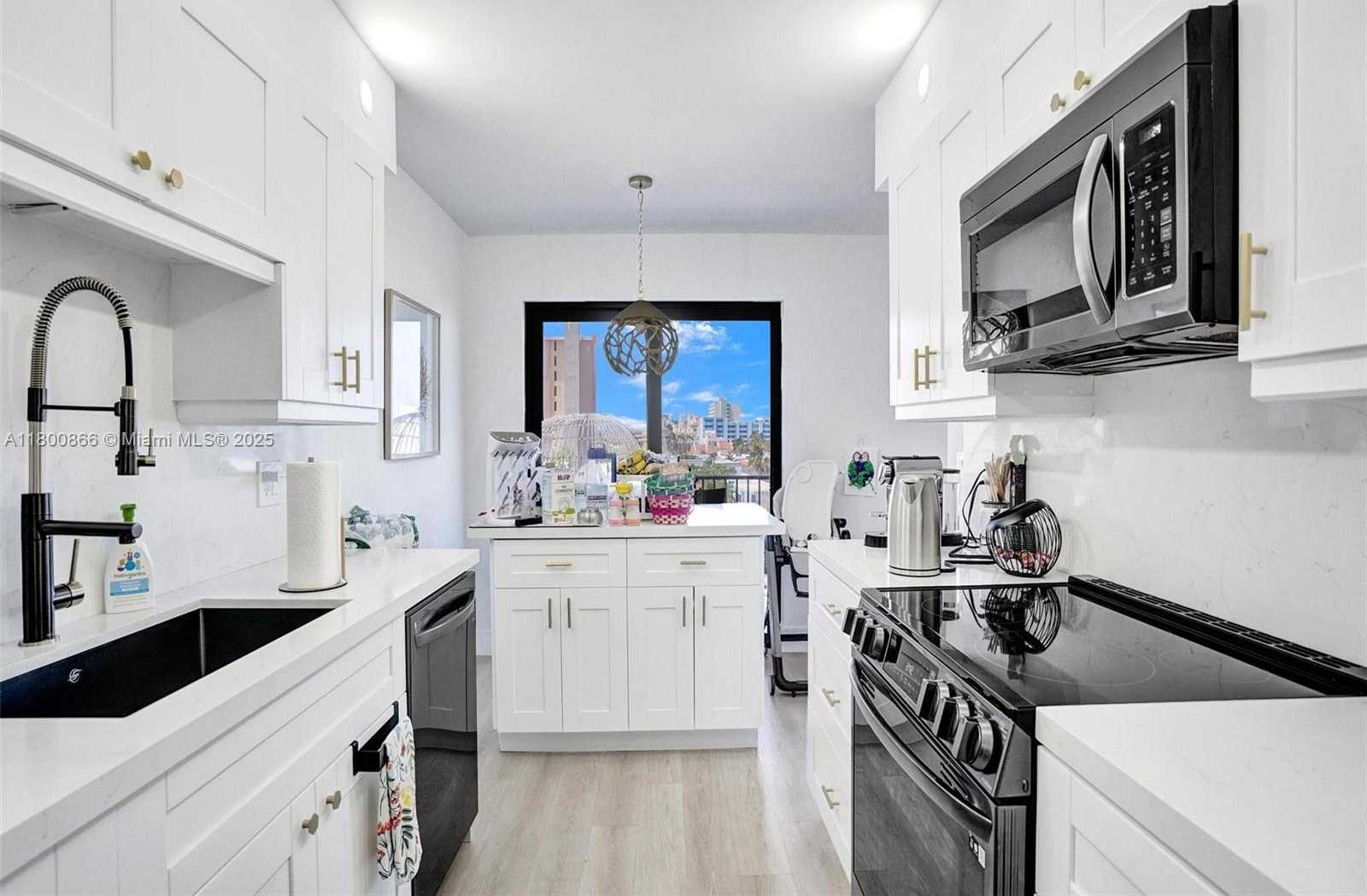 Small Image of 1201 SOUTH OCEAN DR #404N, Hollywood Number 10